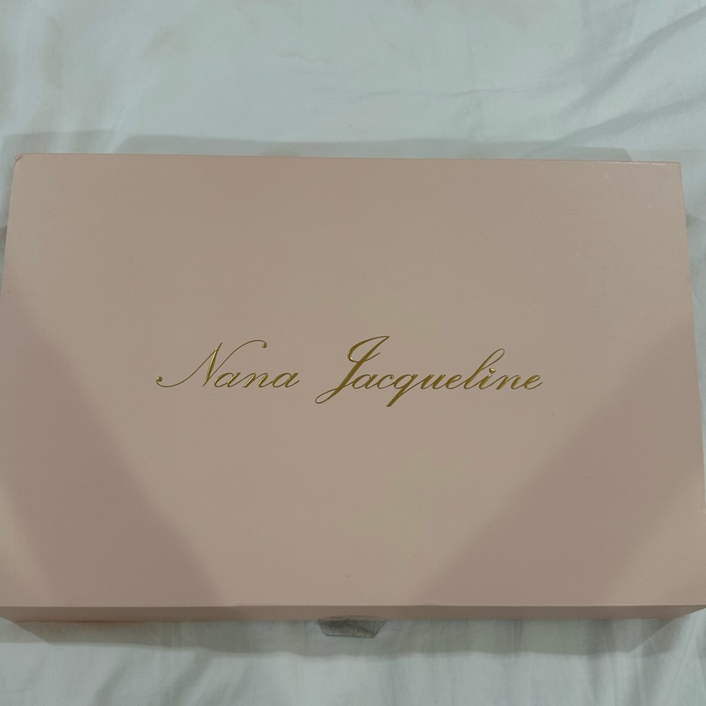 Nana Jaqueline Danielle Lace Dress!! Worn once! - Picture 8 of 8